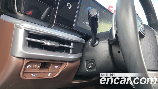 Hyundai Grandeur (GN7) 2,5 Gasoline 2WD Exclusive 2023 — фото 27