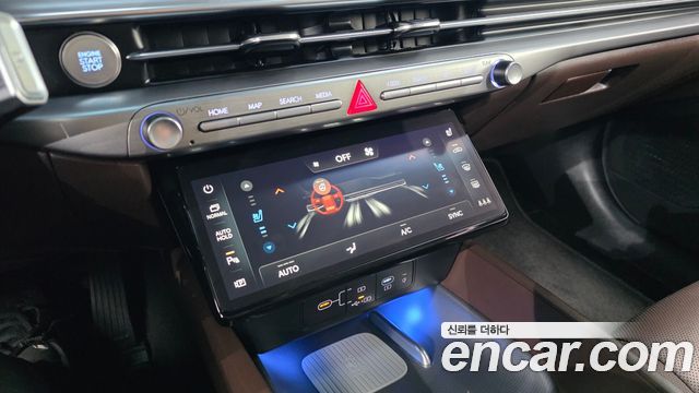 Hyundai Grandeur (GN7) 2,5 Gasoline 2WD Exclusive 2023 — фото 30