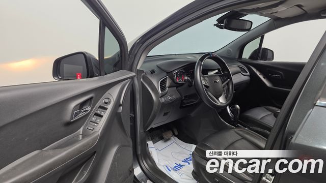 Chevrolet Trax 1.4 Premier 2018 — фото 10