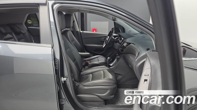 Chevrolet Trax 1.4 Premier 2018 — фото 11