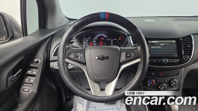 Chevrolet Trax 1.4 Premier 2018 — фото 13
