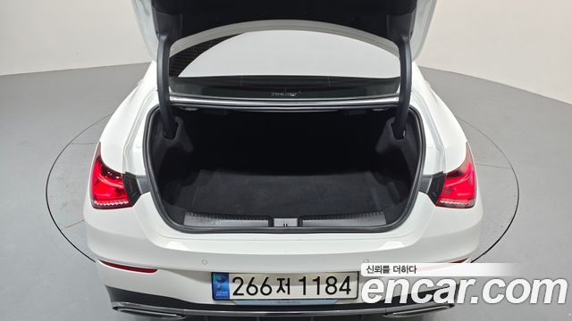 Mercedes-Benz CLA-Class (C118) CLA250 4MATIC 2023 — фото 16
