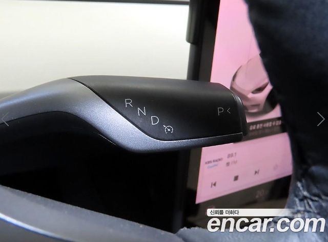 Tesla Model Y Long Range AWD 2021 — фото 22
