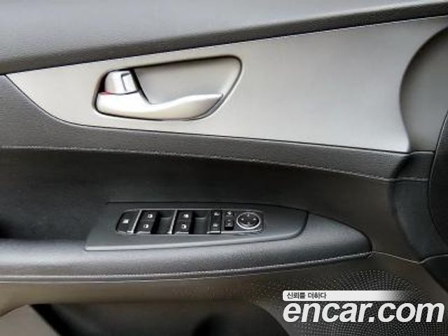 Kia K3 Prestige 2019 — фото 17