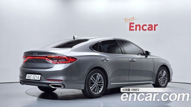 Hyundai Grandeur (IG) 2.4 Premium 2017 — фото 2
