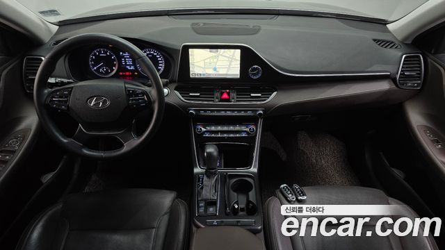 Hyundai Grandeur (IG) 2.4 Premium 2017 — фото 7