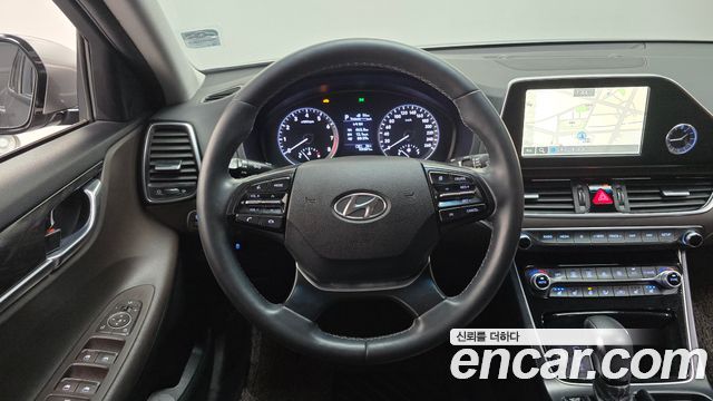 Hyundai Grandeur (IG) 2.4 Premium 2017 — фото 13