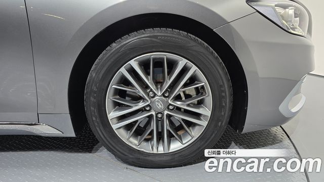 Hyundai Grandeur (IG) 2.4 Premium 2017 — фото 21