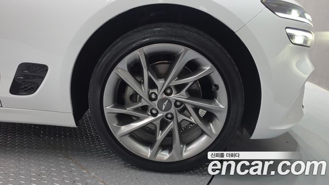 Genesis G70 Gasoline 2.0T 4WD 2022 — фото 21