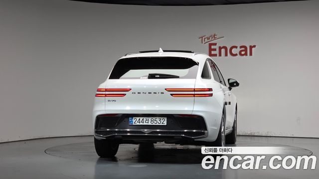 Genesis GV70 2.5T Gasoline 2WD 2025 — фото 4