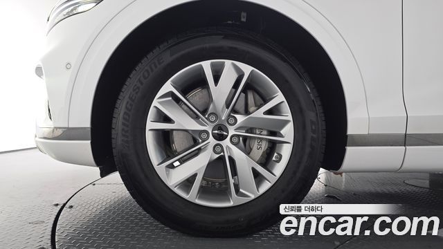 Genesis GV70 2.5T Gasoline 2WD 2025 — фото 5