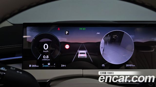 Genesis GV70 2.5T Gasoline 2WD 2025 — фото 8