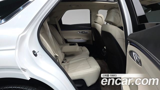 Genesis GV70 2.5T Gasoline 2WD 2025 — фото 11