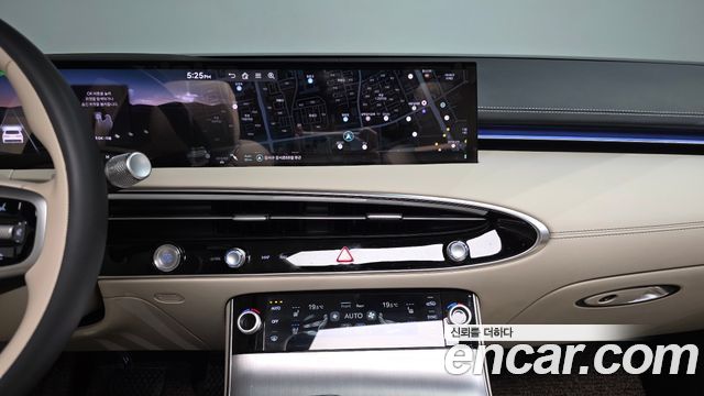Genesis GV70 2.5T Gasoline 2WD 2025 — фото 14