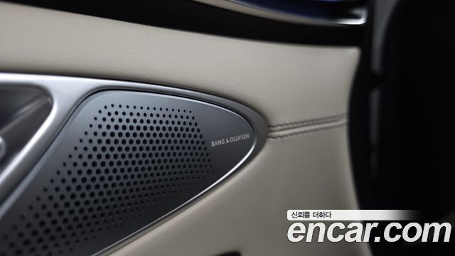 Genesis GV70 2.5T Gasoline 2WD 2025 — фото 17