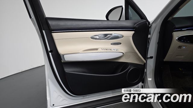 Genesis GV70 2.5T Gasoline 2WD 2025 — фото 24