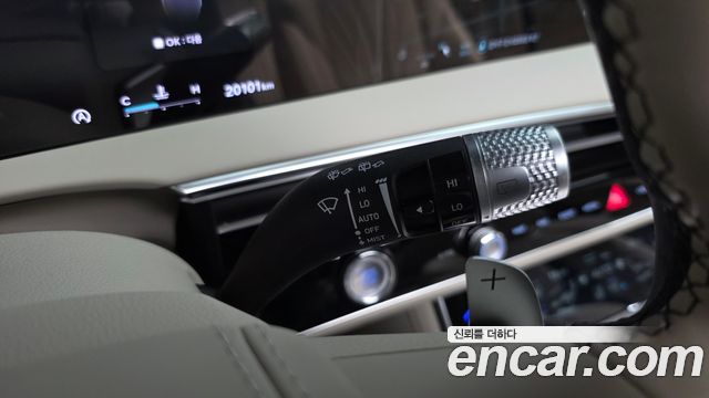 Genesis GV70 2.5T Gasoline 2WD 2025 — фото 37