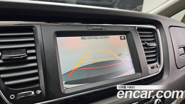 Kia Carnival 9-seater Prestige 2018 — фото 15
