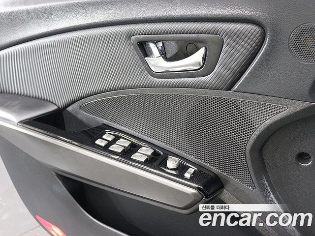 KG Mobility (SsangYong) Tivoli Air Diesel IX 2WD 2019 — фото 16