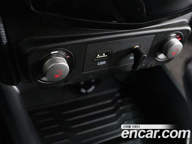 KG Mobility (SsangYong) Tivoli Air Diesel IX 2WD 2019 — фото 17
