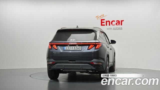Hyundai Tucson (NX4) Gasoline 1.6 Turbo 2WD Inspiration 2023 — фото 4