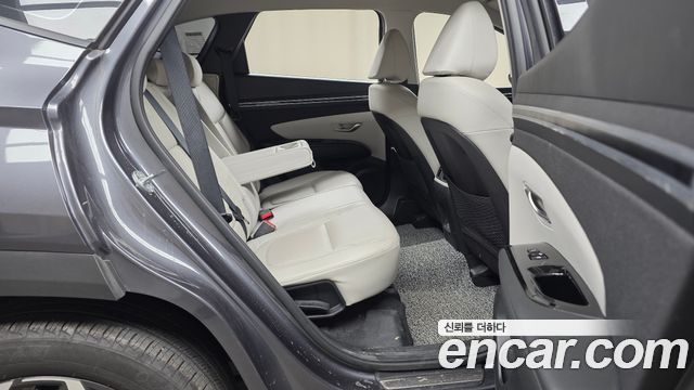 Hyundai Tucson (NX4) Gasoline 1.6 Turbo 2WD Inspiration 2023 — фото 11