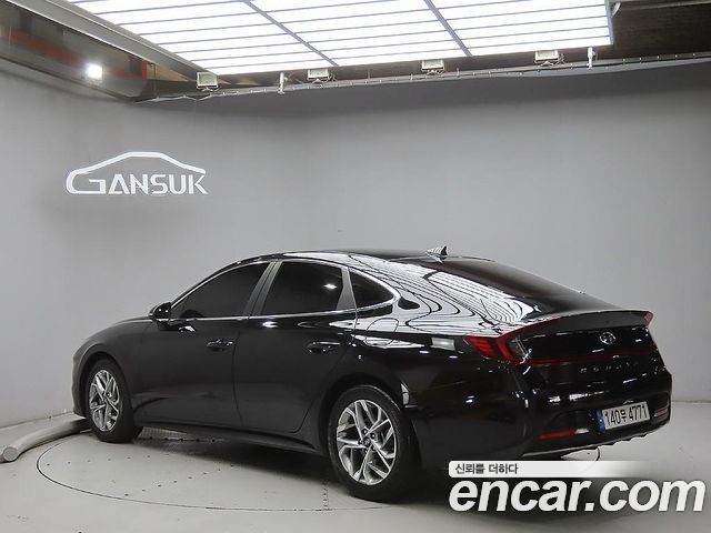 Hyundai Sonata (DN8) 2.0 Premium Family 2020 — фото 2
