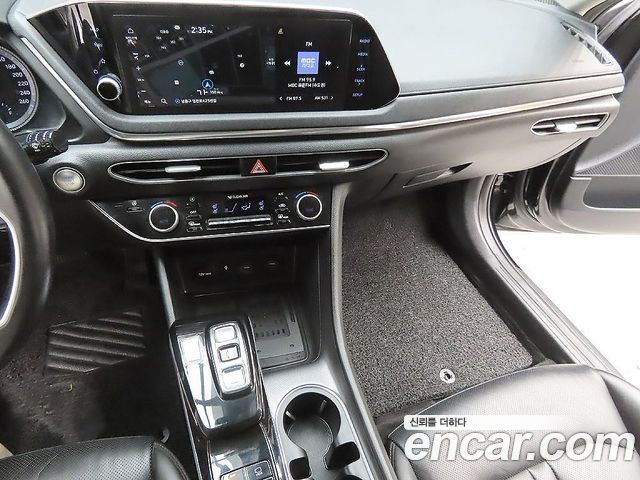 Hyundai Sonata (DN8) 2.0 Premium Family 2020 — фото 9