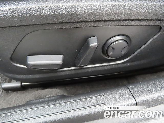 Hyundai Sonata (DN8) 2.0 Premium Family 2020 — фото 22