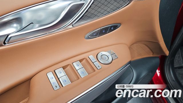 Genesis GV70 2.5T Gasoline AWD 2023 — фото 27