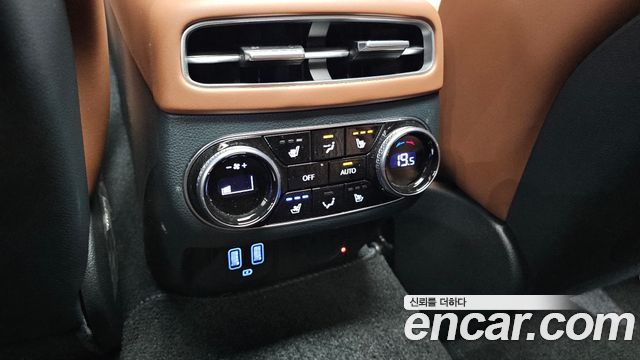 Genesis GV70 2.5T Gasoline AWD 2023 — фото 29