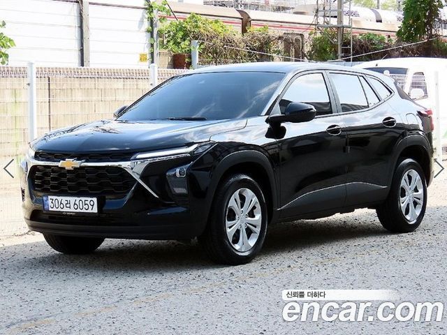 Chevrolet Trax Crossover 1.2 LS Plus 2024 — фото 2