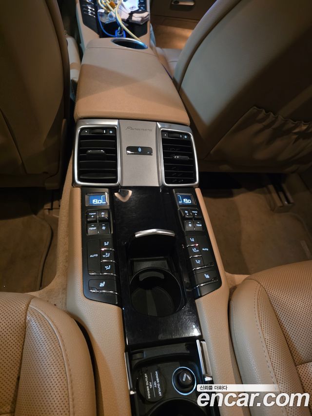 Porsche Panamera 3.6 AWD 970 2015 — фото 7