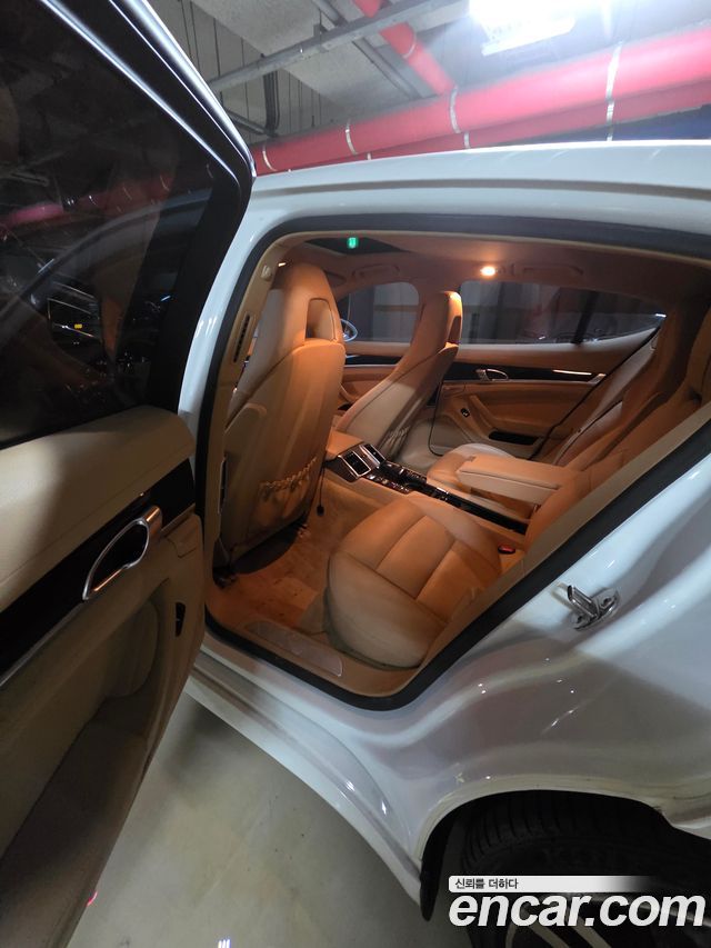Porsche Panamera 3.6 AWD 970 2015 — фото 10