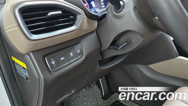 Hyundai Santa Fe (TM) Diesel 2.0 2WD Prestige 2019 — фото 18