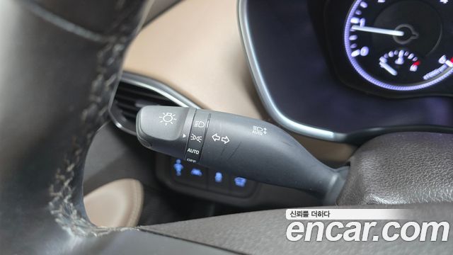 Hyundai Santa Fe (TM) Diesel 2.0 2WD Prestige 2019 — фото 30