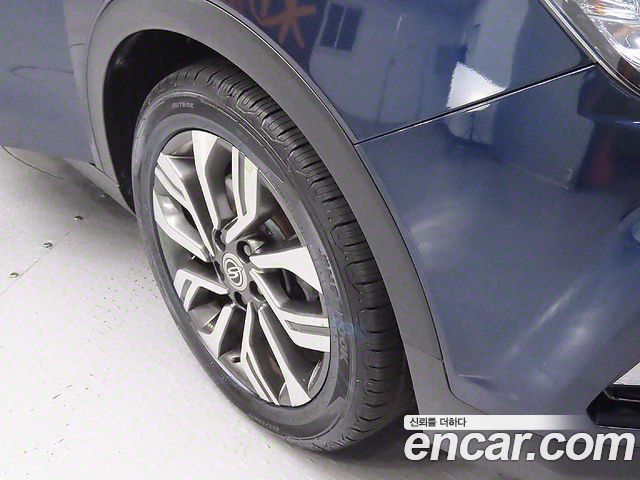 KG Mobility (SsangYong) Tivoli Armor Diesel VX 2WD 2018 — фото 5