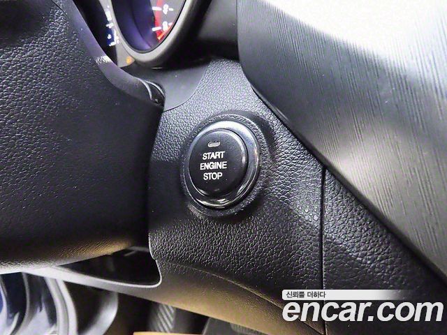 KG Mobility (SsangYong) Tivoli Armor Diesel VX 2WD 2018 — фото 21