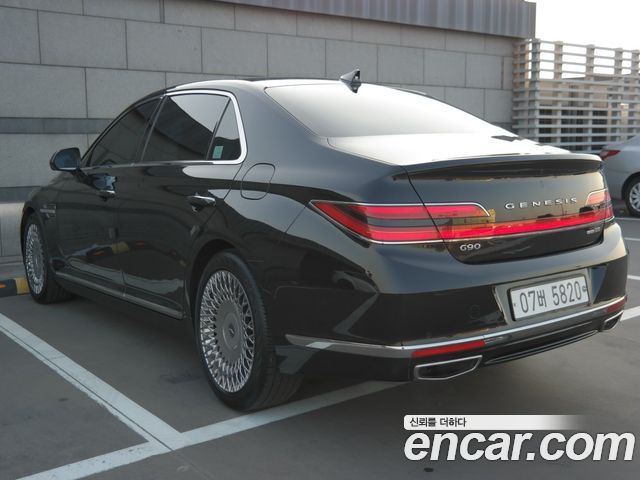 Genesis G90 3.8 AWD Premium Luxury 2019 — фото 4
