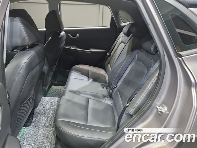 Hyundai Kona 1.6 Turbo 2WD Modern pop 2018 — фото 10