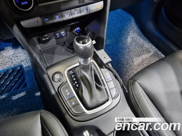 Hyundai Kona 1.6 Turbo 2WD Modern pop 2018 — фото 17