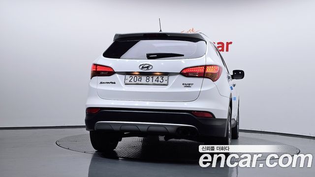 Hyundai Santa Fe (DM) Diesel(e-VGT) 2.0 4WD Premium 2014 — фото 4