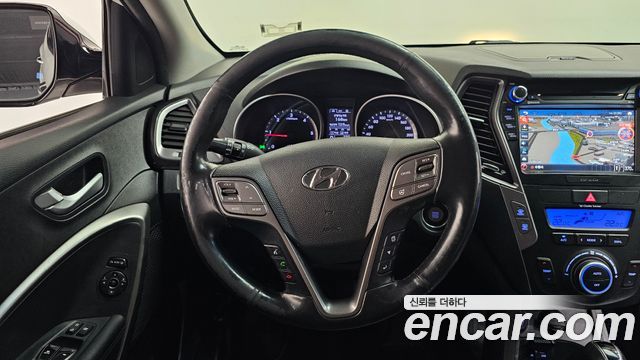 Hyundai Santa Fe (DM) Diesel(e-VGT) 2.0 4WD Premium 2014 — фото 14