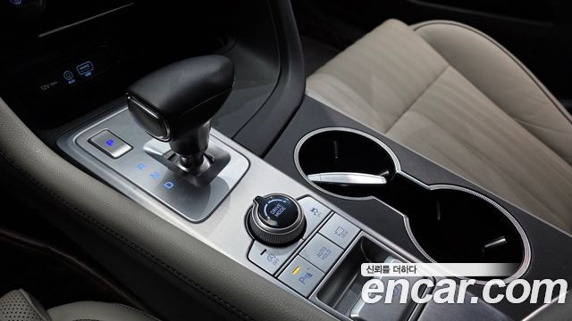 Genesis G70 2.0T AWD Supreme 2018 — фото 9