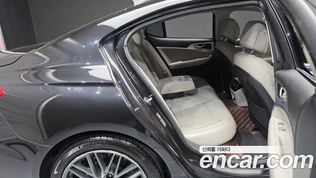 Genesis G70 2.0T AWD Supreme 2018 — фото 11