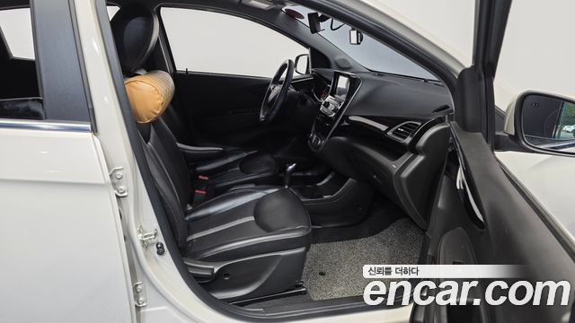 Chevrolet Spark Premier 2019 — фото 11