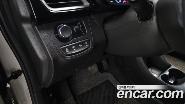 Chevrolet Spark Premier 2019 — фото 14