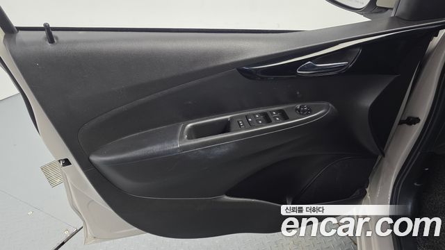 Chevrolet Spark Premier 2019 — фото 24