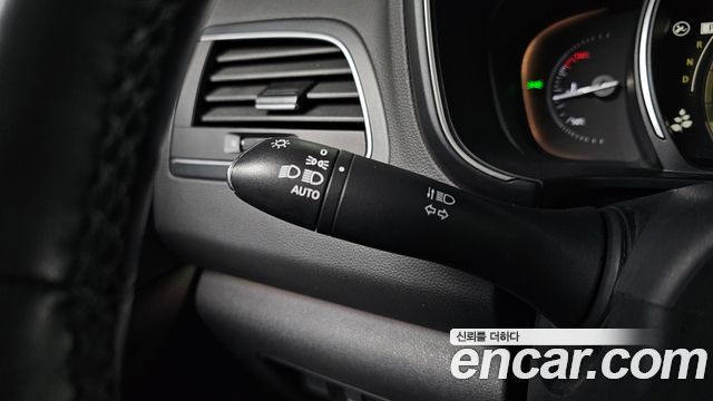 Renault Korea QM6 2.0 GDe RE Signature 2WD 2021 — фото 27