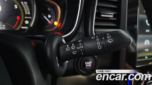 Renault Korea QM6 2.0 GDe RE Signature 2WD 2021 — фото 28